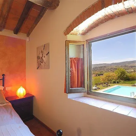 Il Vignolino Country house *